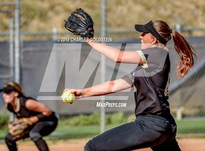 Thumbnail 1 in Calabasas @ Agoura photogallery.