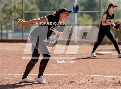 Thumbnail 1 in Calabasas @ Agoura photogallery.
