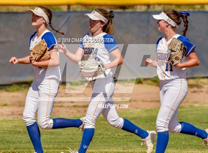 Thumbnail 2 in Calabasas @ Agoura photogallery.