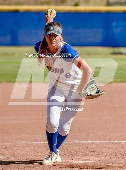 Thumbnail 1 in Calabasas @ Agoura photogallery.