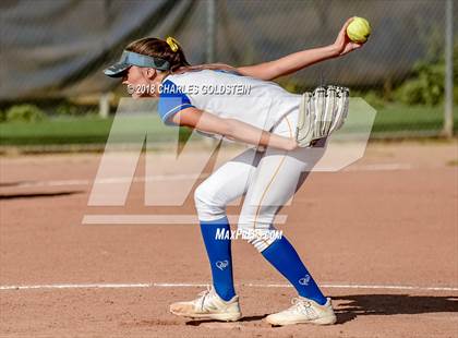 Thumbnail 1 in Calabasas @ Agoura photogallery.