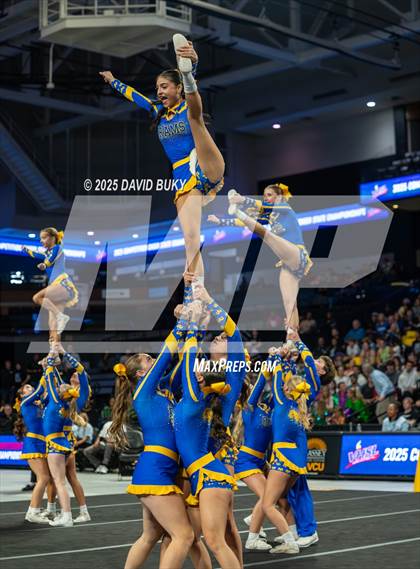 Thumbnail 3 in Robinson (VHSL Class 6 Final) photogallery.