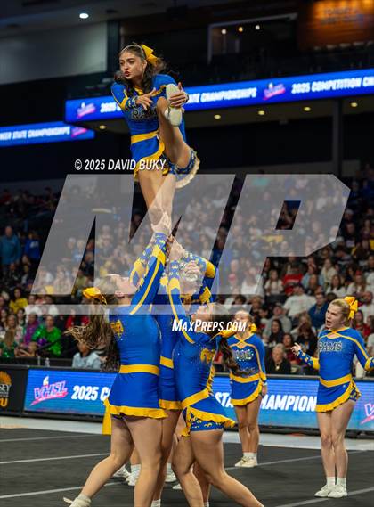 Thumbnail 1 in Robinson (VHSL Class 6 Final) photogallery.