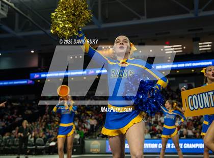 Thumbnail 1 in Robinson (VHSL Class 6 Final) photogallery.