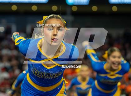 Thumbnail 2 in Robinson (VHSL Class 6 Final) photogallery.