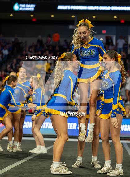 Thumbnail 1 in Robinson (VHSL Class 6 Final) photogallery.