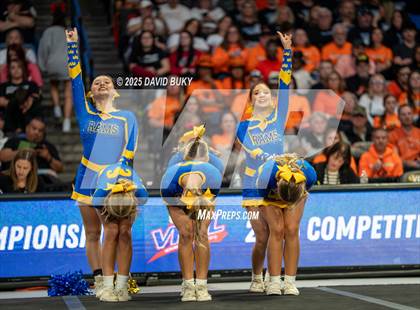 Thumbnail 3 in Robinson (VHSL Class 6 Final) photogallery.