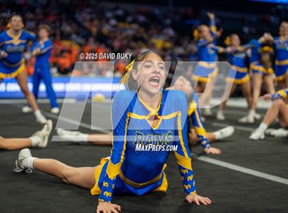 Thumbnail 3 in Robinson (VHSL Class 6 Final) photogallery.