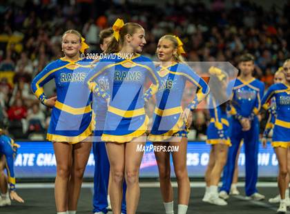 Thumbnail 2 in Robinson (VHSL Class 6 Final) photogallery.