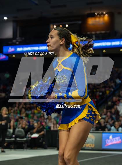 Thumbnail 1 in Robinson (VHSL Class 6 Final) photogallery.