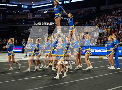 Thumbnail 1 in Robinson (VHSL Class 6 Final) photogallery.