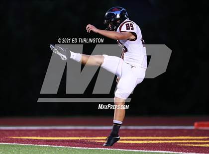 Thumbnail 1 in Lambert @ Lassiter photogallery.