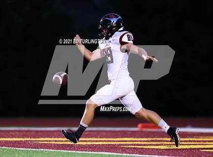 Thumbnail 1 in Lambert @ Lassiter photogallery.