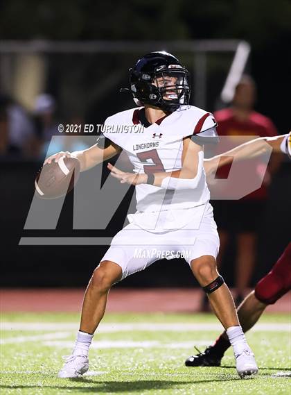 Thumbnail 2 in Lambert @ Lassiter photogallery.