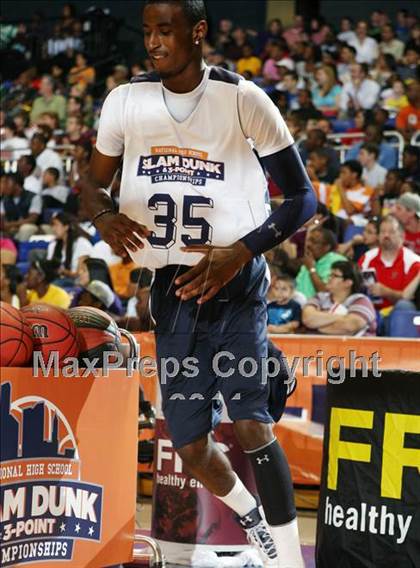 Thumbnail 3 in National High School 3-Point Championships photogallery.