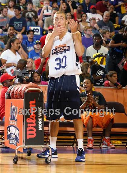 Thumbnail 2 in National High School 3-Point Championships photogallery.