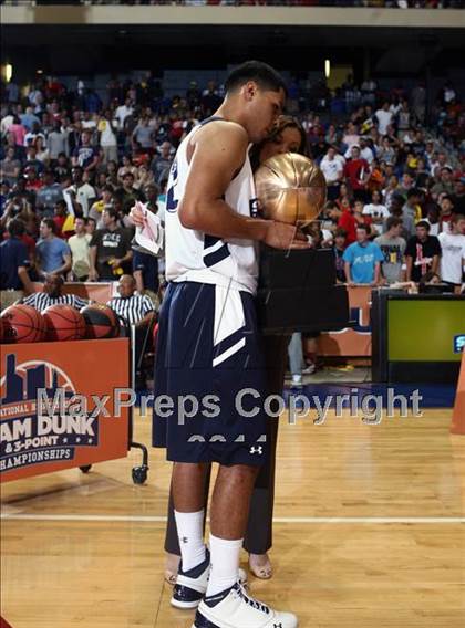 Thumbnail 1 in National High School 3-Point Championships photogallery.
