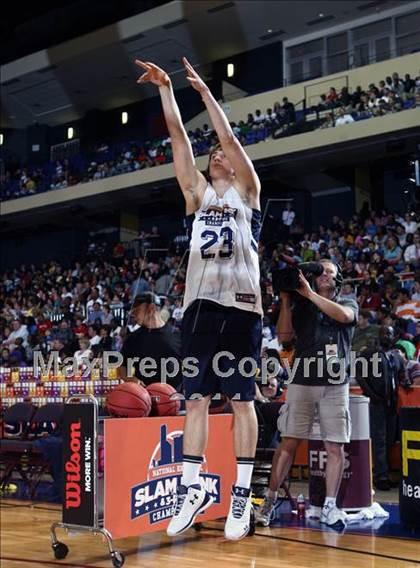Thumbnail 3 in National High School 3-Point Championships photogallery.