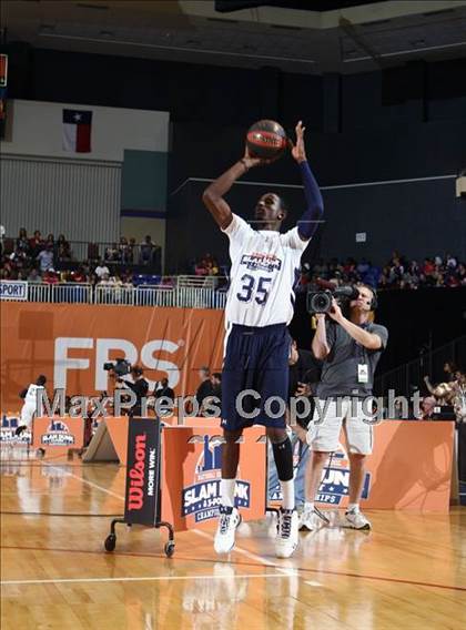 Thumbnail 2 in National High School 3-Point Championships photogallery.