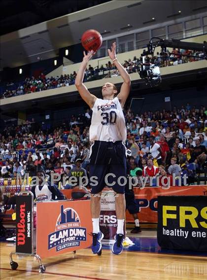 Thumbnail 1 in National High School 3-Point Championships photogallery.
