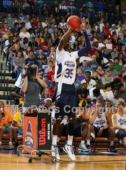 Thumbnail 3 in National High School 3-Point Championships photogallery.
