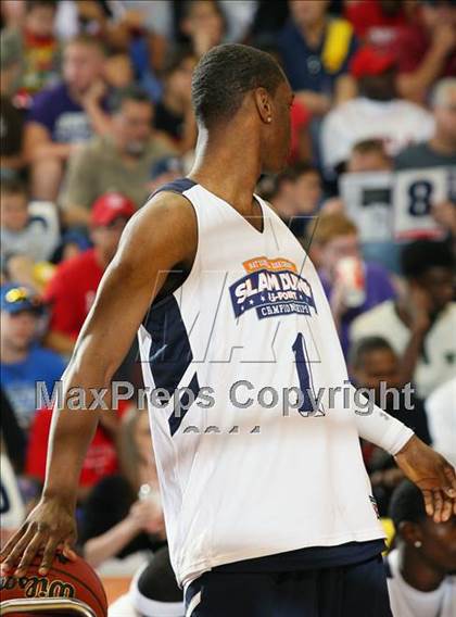 Thumbnail 2 in National High School 3-Point Championships photogallery.