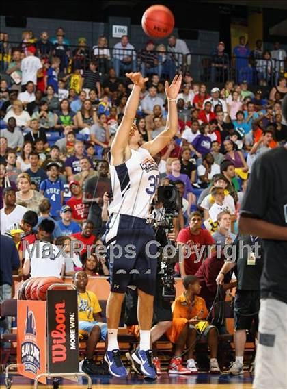 Thumbnail 1 in National High School 3-Point Championships photogallery.