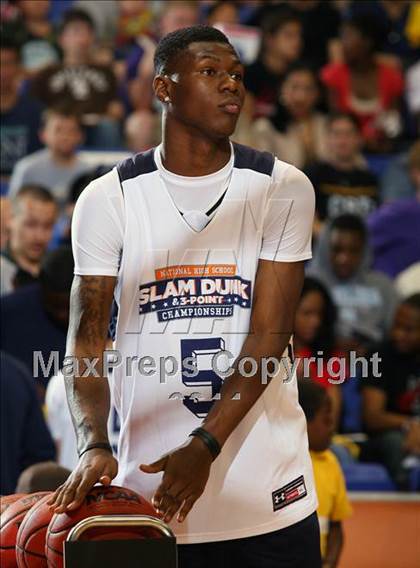 Thumbnail 1 in National High School 3-Point Championships photogallery.