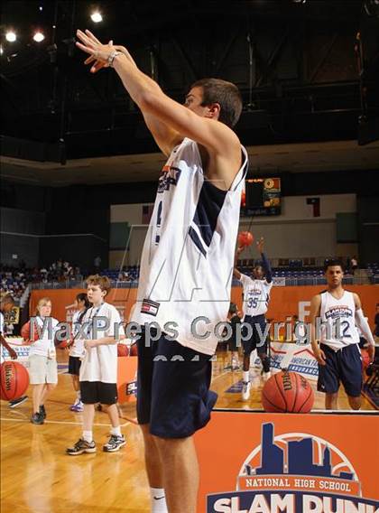 Thumbnail 2 in National High School 3-Point Championships photogallery.
