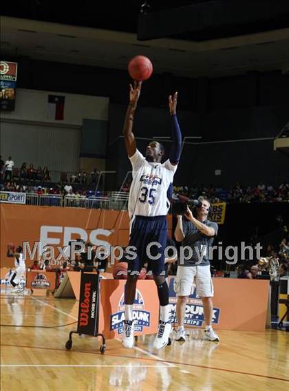 Thumbnail 3 in National High School 3-Point Championships photogallery.