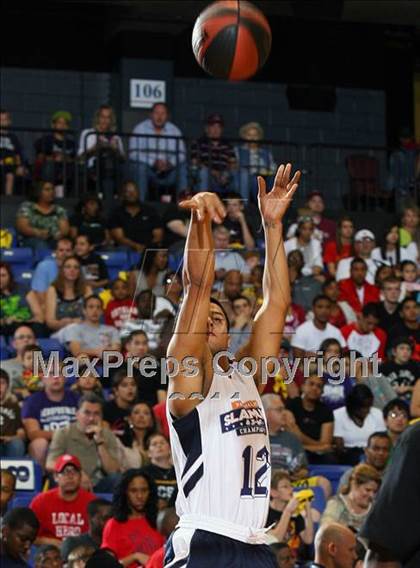 Thumbnail 1 in National High School 3-Point Championships photogallery.