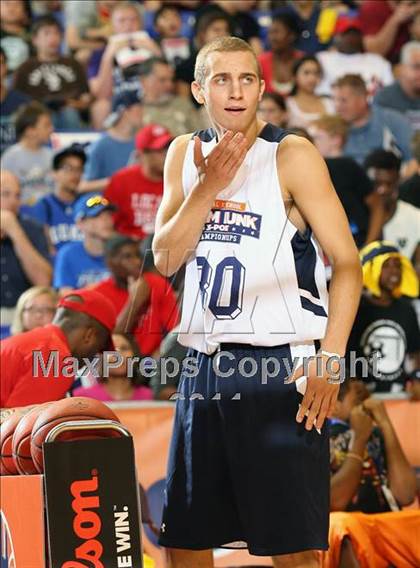 Thumbnail 1 in National High School 3-Point Championships photogallery.