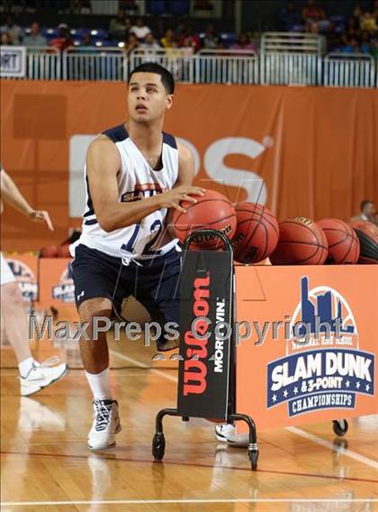 Thumbnail 1 in National High School 3-Point Championships photogallery.