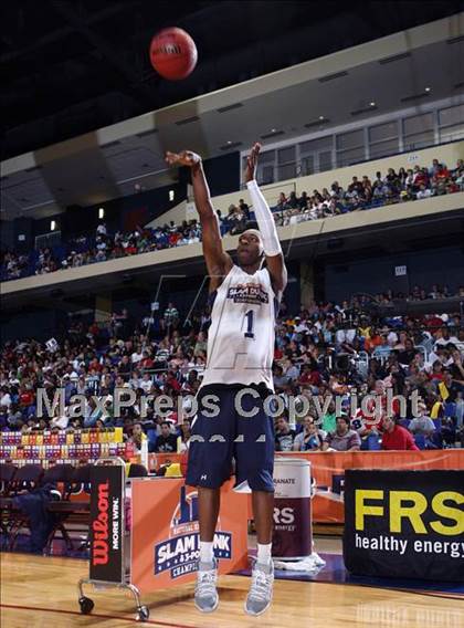 Thumbnail 3 in National High School 3-Point Championships photogallery.