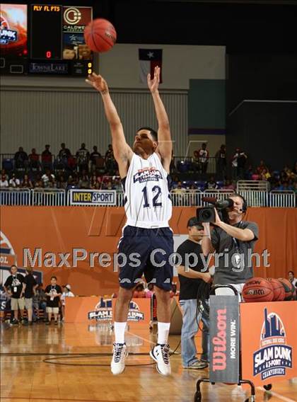 Thumbnail 3 in National High School 3-Point Championships photogallery.