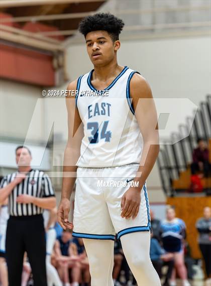 Thumbnail 2 in Newington @ East Catholic photogallery.