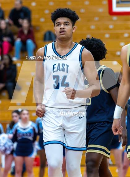 Thumbnail 2 in Newington @ East Catholic photogallery.