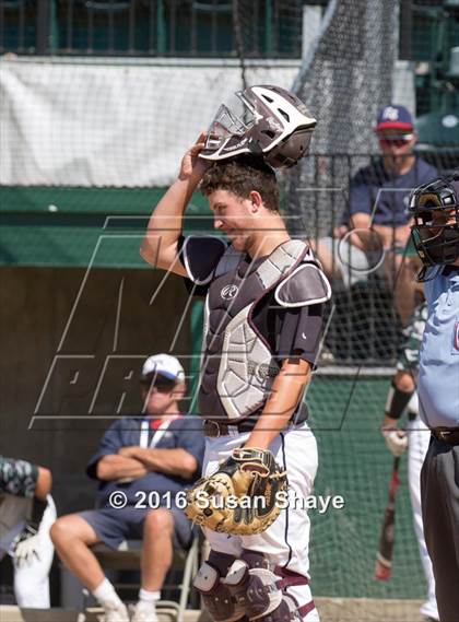 Thumbnail 2 in Groton-Dunstable vs. North Reading (MIAA Division 3 Final) photogallery.
