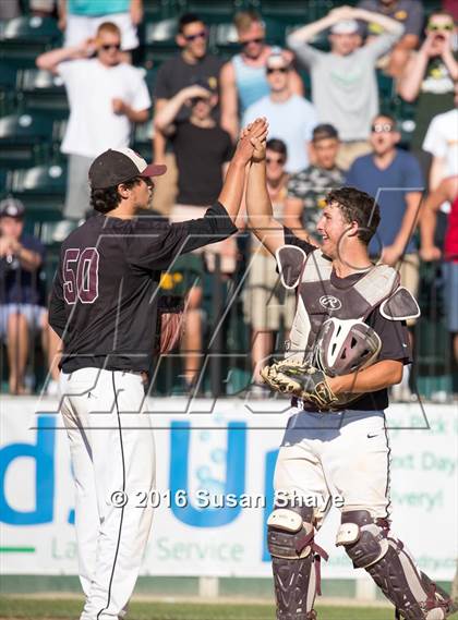 Thumbnail 3 in Groton-Dunstable vs. North Reading (MIAA Division 3 Final) photogallery.