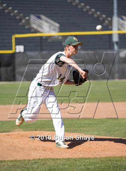 Thumbnail 3 in Groton-Dunstable vs. North Reading (MIAA Division 3 Final) photogallery.