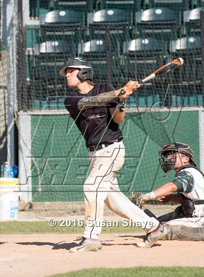 Thumbnail 2 in Groton-Dunstable vs. North Reading (MIAA Division 3 Final) photogallery.