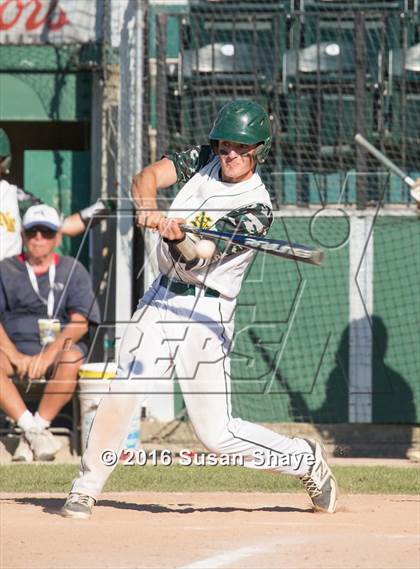Thumbnail 1 in Groton-Dunstable vs. North Reading (MIAA Division 3 Final) photogallery.