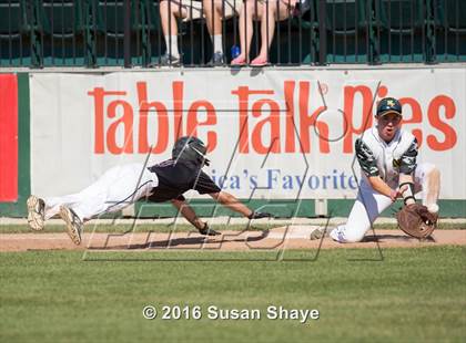 Thumbnail 1 in Groton-Dunstable vs. North Reading (MIAA Division 3 Final) photogallery.