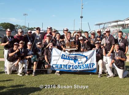 Thumbnail 1 in Groton-Dunstable vs. North Reading (MIAA Division 3 Final) photogallery.