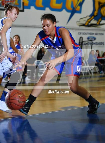 Thumbnail 2 in Los Altos @ Charter Oak photogallery.