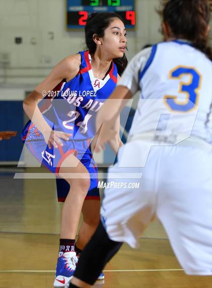 Thumbnail 3 in Los Altos @ Charter Oak photogallery.