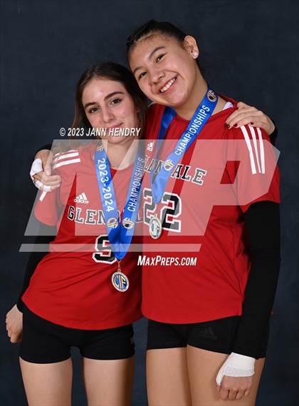 Thumbnail 2 in Marin Academy vs. Glendale (CIF State D4 Final Awards) photogallery.