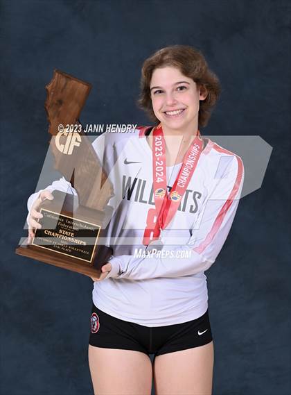 Thumbnail 3 in Marin Academy vs. Glendale (CIF State D4 Final Awards) photogallery.