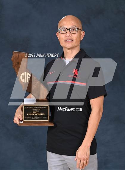 Thumbnail 3 in Marin Academy vs. Glendale (CIF State D4 Final Awards) photogallery.
