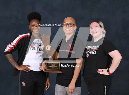 Thumbnail 3 in Marin Academy vs. Glendale (CIF State D4 Final Awards) photogallery.
